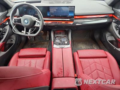 Zdjęcie 8 z 12 samochodu: 2026 BMW I5 XDRIVE 40 VIN:WBY33HG03TCW08217 - miniatura