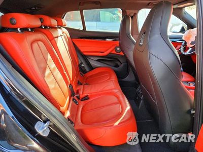 Zdjęcie 11 z 13 samochodu: 2019 BMW X2 M35I VIN:WBXYN1C53KEF29553 - miniatura