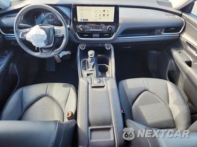 Zdjęcie 8 z 13 samochodu: 2024 TOYOTA GRAND HIGHLANDER XLE VIN:5TDAAAB58RS051708 - miniatura
