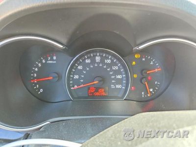 Zdjęcie 9 z 13 samochodu: 2015 KIA SORENTO LX VIN:5XYKT3A60FG608611 - miniatura