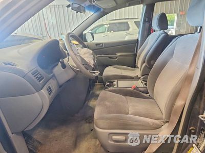 Zdjęcie 7 z 13 samochodu: 2006 TOYOTA SIENNA LE 7 PASSENGER VIN:5TDZA23C36S454920 - miniatura