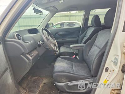 Zdjęcie 7 z 12 samochodu: 2012 SCION XB BASE VIN:JTLZE4FE7C1143484 - miniatura