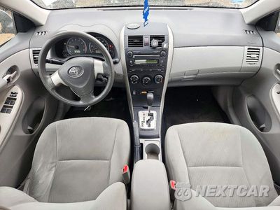 Zdjęcie 8 z 12 samochodu: 2010 TOYOTA COROLLA LE VIN:1NXBU4EE7AZ225403 - miniatura