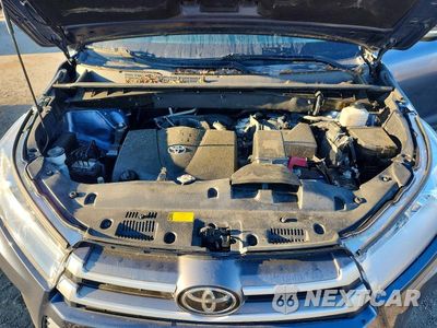 Zdjęcie 12 z 13 samochodu: 2019 TOYOTA HIGHLANDER XLE VIN:5TDKZRFHXKS329921 - miniatura