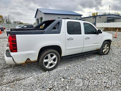 Trzecie zdjęcie samochodu z tyłu: 2008 CHEVROLET AVALANCHE K1500 VIN:3GNFK12368G215771 - miniatura