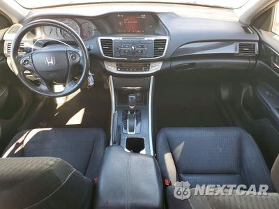 Zdjęcie 8 z 12 samochodu: 2015 HONDA ACCORD SPORT VIN:1HGCR2F51FA139575 - miniatura