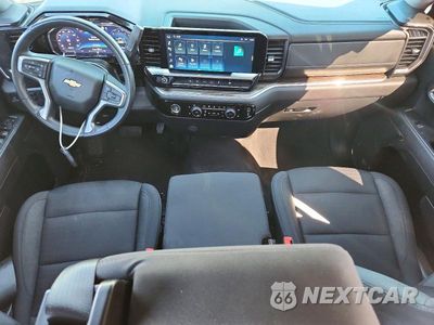 Zdjęcie 8 z 12 samochodu: 2023 CHEVROLET SILVERADO K1500 LT-L VIN:3GCPDKEK0PG269808 - miniatura