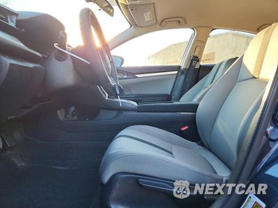 Zdjęcie 7 z 12 samochodu: 2016 HONDA CIVIC LX VIN:19XFC2F54GE230691 - miniatura