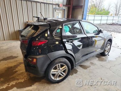 Trzecie zdjęcie samochodu z tyłu: 2021 HYUNDAI KONA SE VIN:KM8K1CAA7MU738824 - miniatura