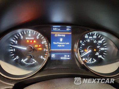 Zdjęcie 9 z 13 samochodu: 2019 NISSAN ROGUE SPORT SV VIN:JN1BJ1CR2KW340548 - miniatura