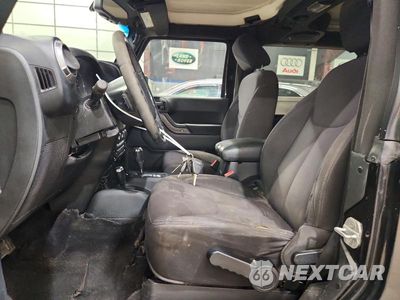 Zdjęcie 7 z 12 samochodu: 2013 JEEP WRANGLER SPORT VIN:1C4AJWAG8DL516305 - miniatura