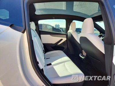 Zdjęcie 10 z 13 samochodu: 2026 TESLA MODEL Y VIN:7SAYGDED2TA743203 - miniatura