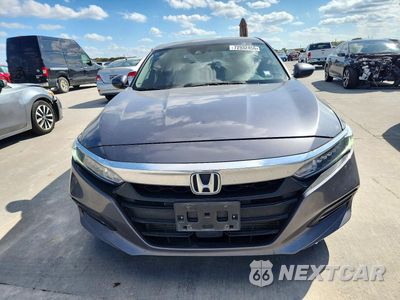 Piąte zdjęcie samochodu w środku: 2018 HONDA ACCORD EX VIN:1HGCV1F43JA056039 - miniatura
