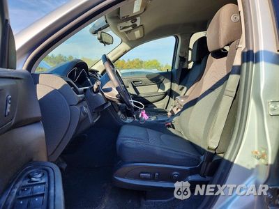 Zdjęcie 7 z 13 samochodu: 2017 CHEVROLET TRAVERSE LT VIN:1GNKRGKD2HJ322174 - miniatura