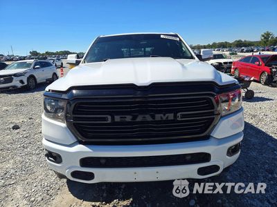 Piąte zdjęcie samochodu w środku: 2020 RAM 1500 BIG HORN/LONE STAR VIN:1C6SRFFT1LN185063 - miniatura