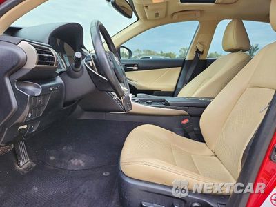 Zdjęcie 7 z 12 samochodu: 2014 LEXUS IS 350 VIN:JTHCE1D21E5000548 - miniatura