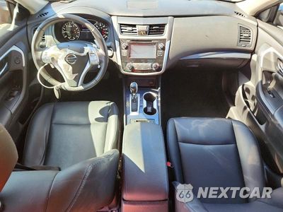 Zdjęcie 8 z 12 samochodu: 2018 NISSAN ALTIMA 2.5 SR VIN:1N4AL3AP3JC279491 - miniatura