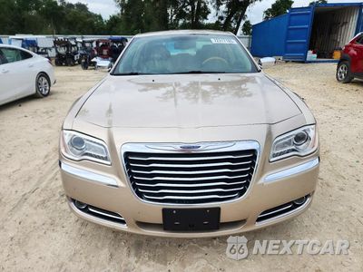 Piąte zdjęcie samochodu w środku: 2012 CHRYSLER 300 LIMITED VIN:2C3CCAHG6CH261827 - miniatura