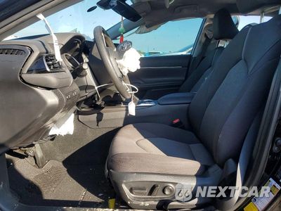 Zdjęcie 7 z 12 samochodu: 2023 TOYOTA CAMRY LE VIN:4T1C11AK0PU772612 - miniatura