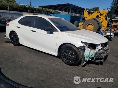 Czwarte zdjęcie samochodu z boku: 2022 TOYOTA CAMRY SE NIGHTSHADE VIN:4T1G11AK4NU043401 - miniatura