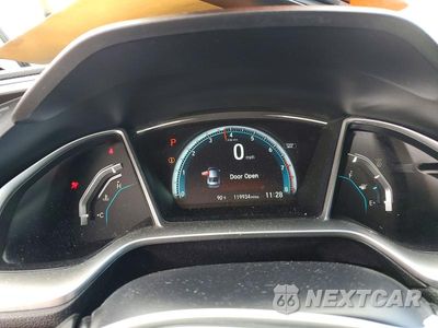 Zdjęcie 9 z 12 samochodu: 2017 HONDA CIVIC LX VIN:2HGFC2F77JH551171 - miniatura