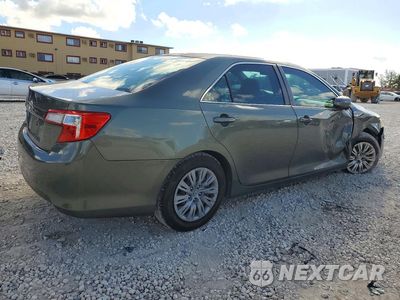 Trzecie zdjęcie samochodu z tyłu: 2014 TOYOTA CAMRY L VIN:4T1BF1FK2EU846177 - miniatura