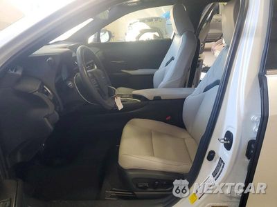 Zdjęcie 7 z 13 samochodu: 2024 LEXUS UX 250H PREMIUM VIN:JTHP6JBH3R2193315 - miniatura
