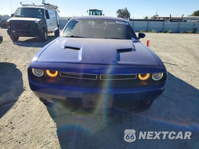 Piąte zdjęcie samochodu w środku: 2021 DODGE CHALLENGER SXT VIN:2C3CDZAG1MH627197 - miniatura