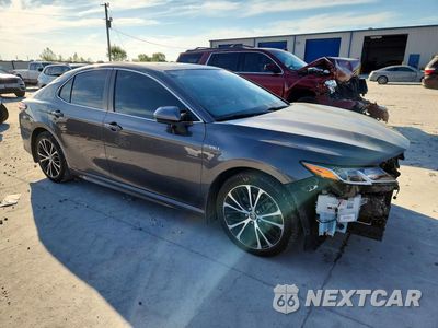 Czwarte zdjęcie samochodu z boku: 2020 TOYOTA CAMRY SE VIN:4T1G31AK8LU518815 - miniatura