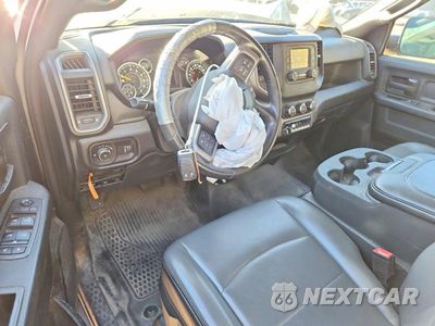 Zdjęcie 8 z 12 samochodu: 2021 RAM 2500 TRADESMAN VIN:3C6UR5HJ6MG545789 - miniatura