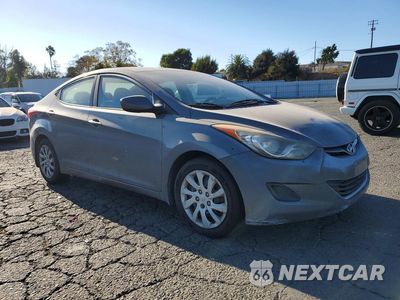 Czwarte zdjęcie samochodu z boku: 2013 HYUNDAI ELANTRA GLS VIN:5NPDH4AEXDH161640 - miniatura