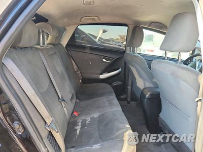 Zdjęcie 10 z 12 samochodu: 2015 TOYOTA PRIUS TWO VIN:JTDKN3DU3F1926100 - miniatura