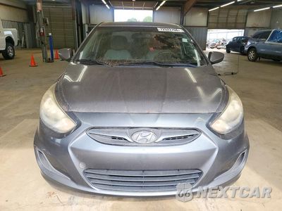 Piąte zdjęcie samochodu w środku: 2014 HYUNDAI ACCENT GLS VIN:KMHCT4AE2EU638803 - miniatura