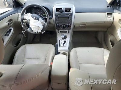 Zdjęcie 8 z 12 samochodu: 2011 TOYOTA COROLLA LE VIN:2T1BU4EE0BC707469 - miniatura