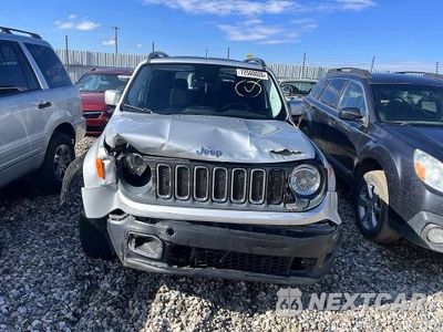 Piąte zdjęcie samochodu w środku: 2016 JEEP RENEGADE LATITUDE VIN:ZACCJBBT5GPD29830 - miniatura