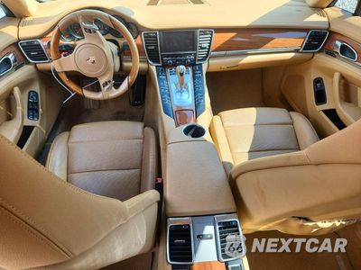 Zdjęcie 8 z 12 samochodu: 2012 PORSCHE PANAMERA 2 VIN:WP0AA2A74CL071360 - miniatura