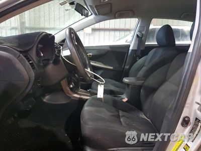 Zdjęcie 7 z 12 samochodu: 2011 TOYOTA COROLLA S VIN:2T1BU4EE5BC586972 - miniatura