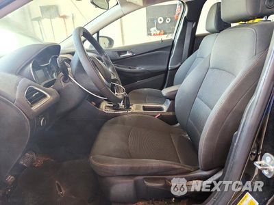 Zdjęcie 7 z 12 samochodu: 2018 CHEVROLET CRUZE LS VIN:1G1BC5SM5J7133562 - miniatura