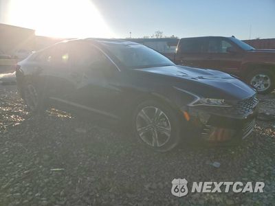 Czwarte zdjęcie samochodu z boku: 2022 KIA K5 LXS VIN:5XXG14J26NG137288 - miniatura
