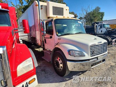 Czwarte zdjęcie samochodu z boku: 2018 FREIGHTLINER BUSINESS CLASS M2 REFRIGERATED BOX TRUCK VIN:3ALACXFD3JDJJ8894 - miniatura