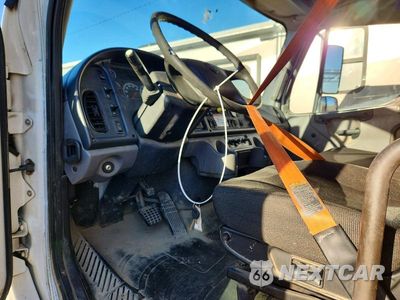 Zdjęcie 8 z 13 samochodu: 2016 FREIGHTLINER BUSINESS CLASS M2 FLATBED TRUCK VIN:1FVHCYCY3GHHF7841 - miniatura