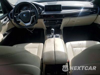 Zdjęcie 8 z 12 samochodu: 2017 BMW X5 SDRIVE35I VIN:5UXKR2C38H0X03632 - miniatura