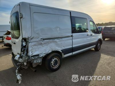 Trzecie zdjęcie samochodu z tyłu: 2020 FORD TRANSIT T-250 VIN:1FTBR1C82LKA61672 - miniatura