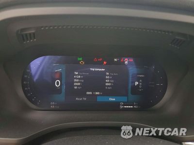 Zdjęcie 9 z 14 samochodu: 2026 VOLVO XC60 VIN:YV4H60RC6T1393075 - miniatura