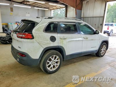 Trzecie zdjęcie samochodu z tyłu: 2016 JEEP CHEROKEE LATITUDE VIN:1C4PJMCB9GW251350 - miniatura