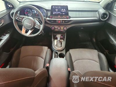 Zdjęcie 8 z 13 samochodu: 2024 KIA FORTE LXS VIN:3KPF24AD8RE743202 - miniatura