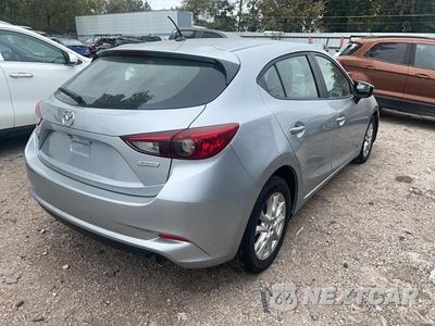 Czwarte zdjęcie samochodu z boku: 2017 MAZDA 3 SPORT VIN:3MZBN1K7XHM145692 - miniatura
