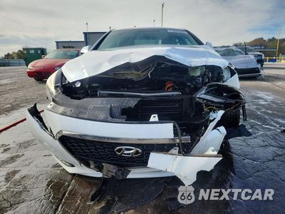 Piąte zdjęcie samochodu w środku: 2016 HYUNDAI SONATA HYBRID SE VIN:KMHE24L17GA033413 - miniatura