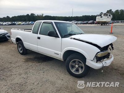 Czwarte zdjęcie samochodu z boku: 1998 CHEVROLET S TRUCK S10 VIN:1GCCS19XXW8138667 - miniatura