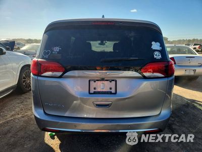 Zdjęcie 6 z 12 samochodu: 2017 CHRYSLER PACIFICA TOURING L VIN:2C4RC1BG1HR779991 - miniatura